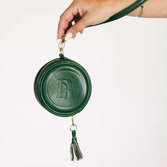 Fore All Tulee Mini Bag Green Leather Clip Tassel Round Wristlet Bag Charm Golf - Picture 4 of 7